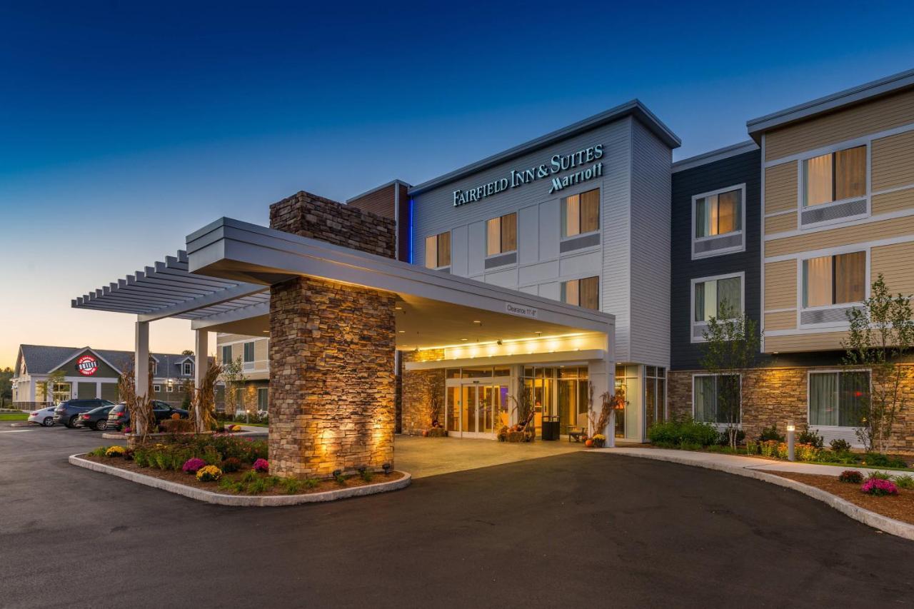 Fairfield Inn & Suites By Marriott Plymouth White Mountains Exterior foto